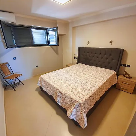 Apartment George's *